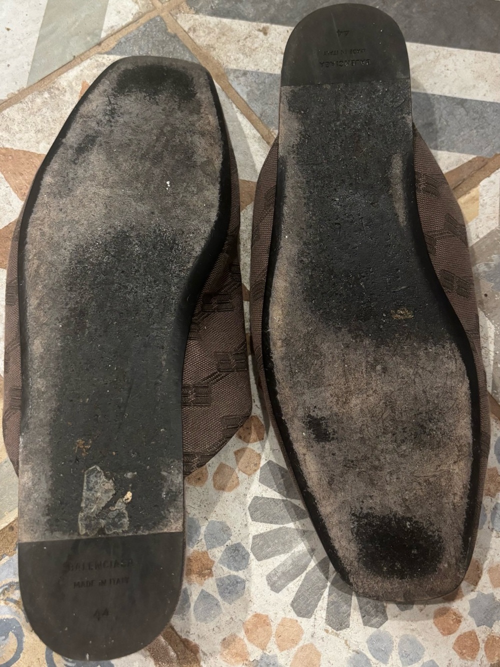 Balenciaga Brown Patterned Slip-On Loafers Mules  Size 11 - Picture 6 of 6
